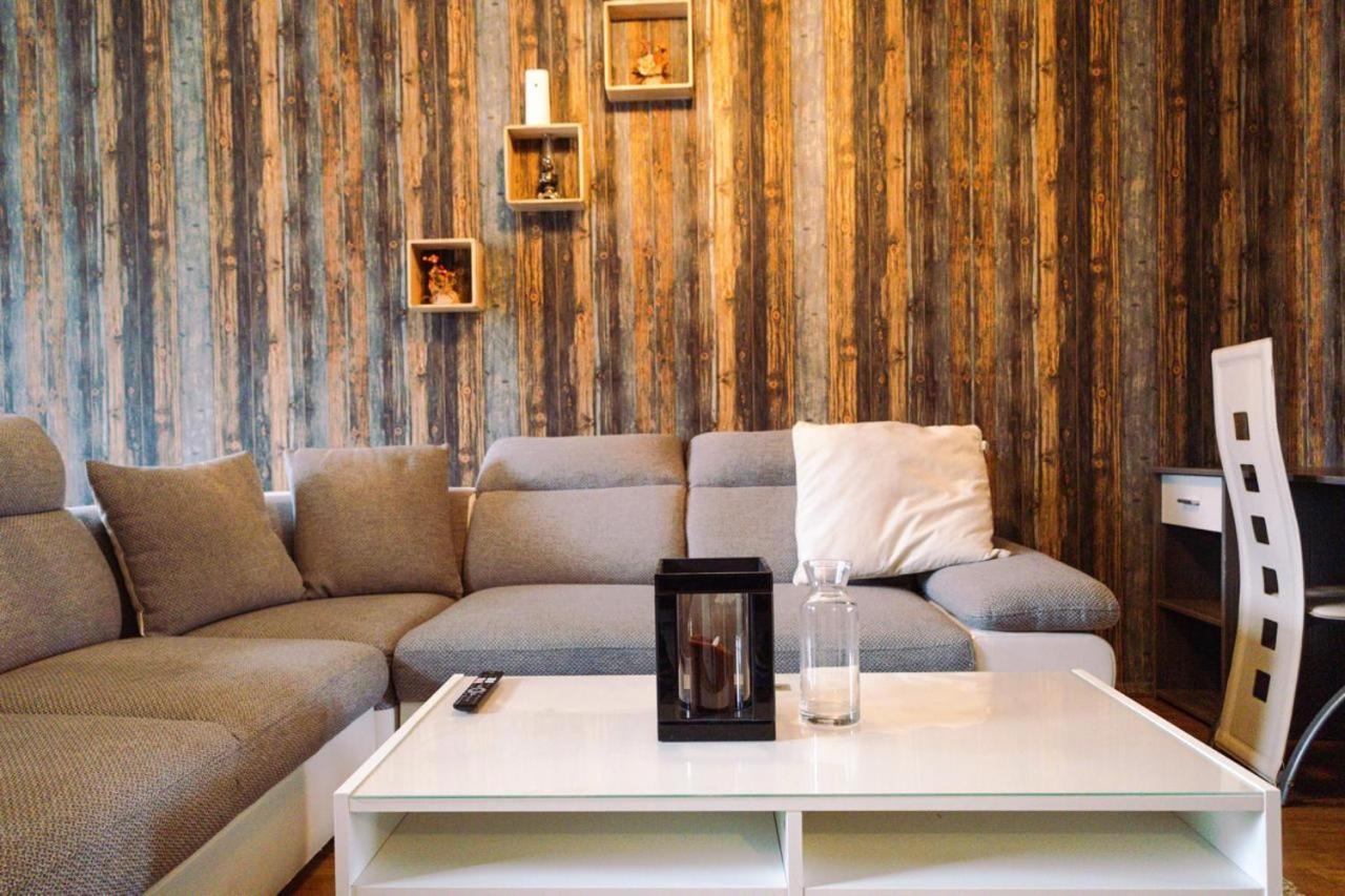 Apartment Details *